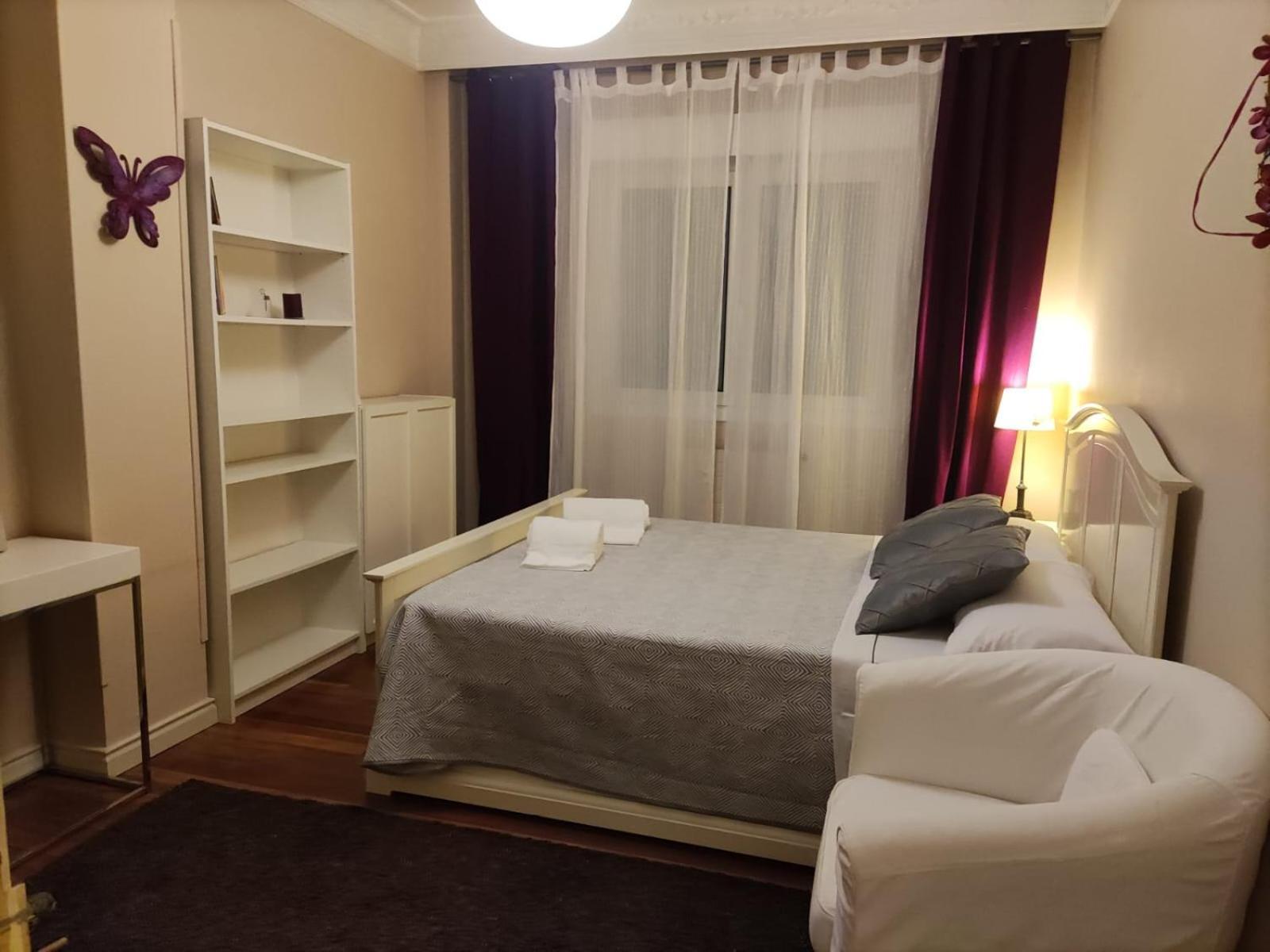 Habitacion En Vivienda Gran Via Bilbao Chambre photo